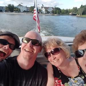 Meet your Posher, Vickie